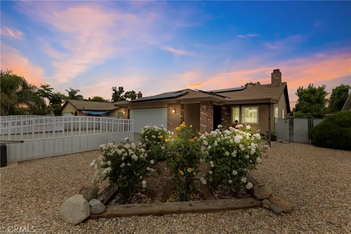 2761 Redlands, Perris, California 92571