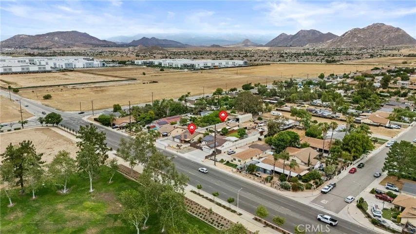 2761 Redlands, Perris, California 92571