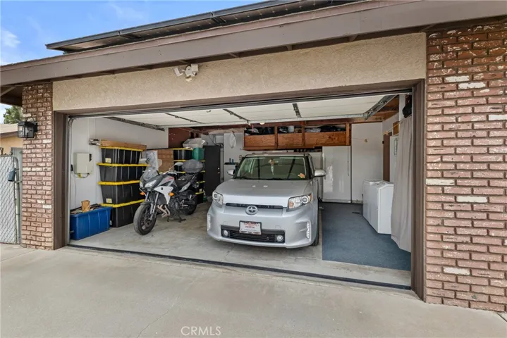 2761 Redlands, Perris, California 92571