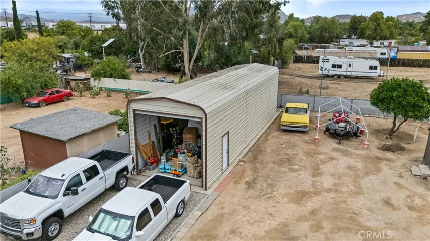 2761 Redlands, Perris, California 92571