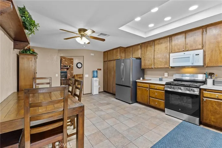 2761 Redlands, Perris, California 92571