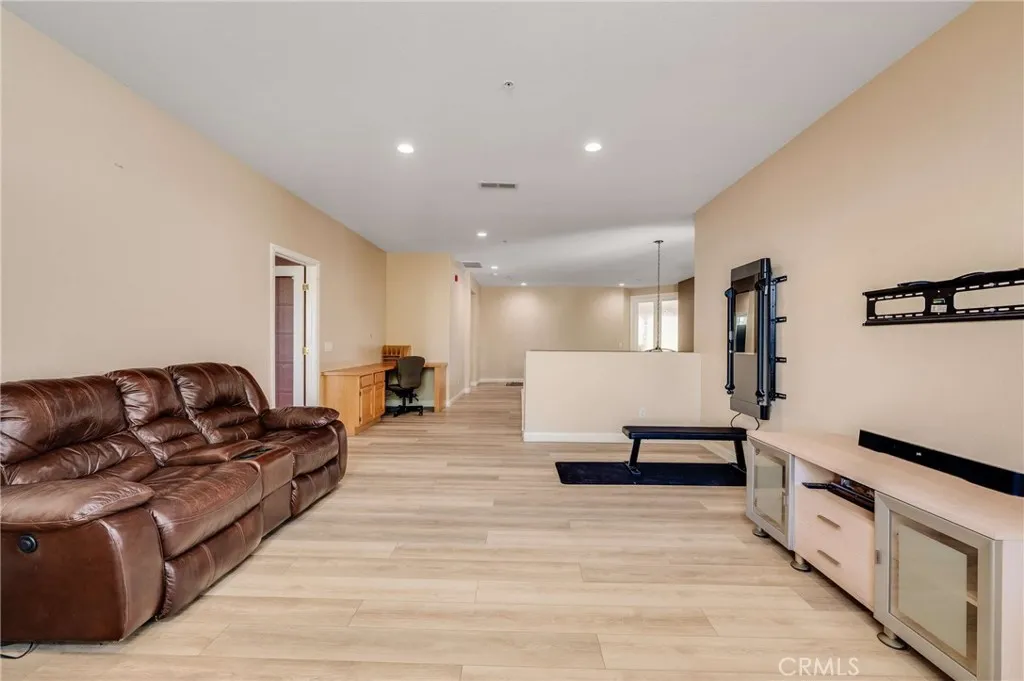 Loft / Bonus Room
