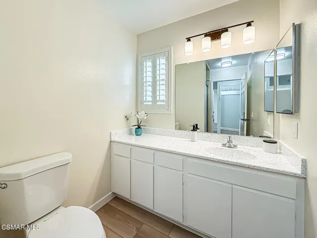 fShared Bath2