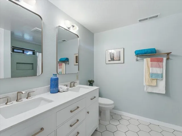 16000 Redwood Lodge Road, Los Gatos, California 95033