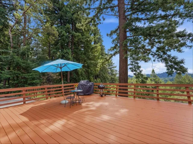 16000 Redwood Lodge Road, Los Gatos, California 95033