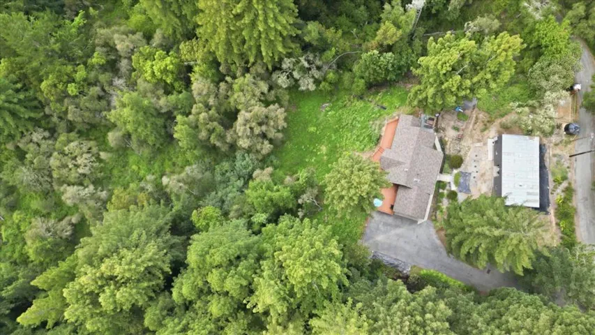 16000 Redwood Lodge Road, Los Gatos, California 95033