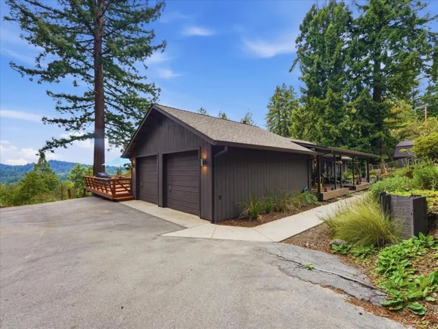 16000 Redwood Lodge Road, Los Gatos, California 95033