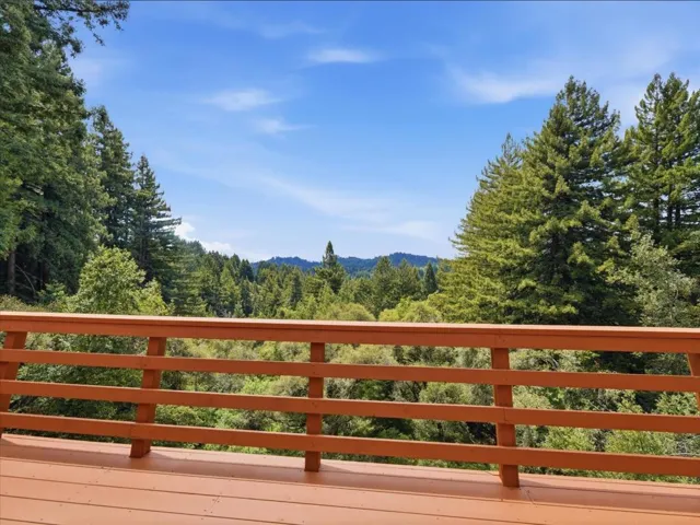 16000 Redwood Lodge Road, Los Gatos, California 95033