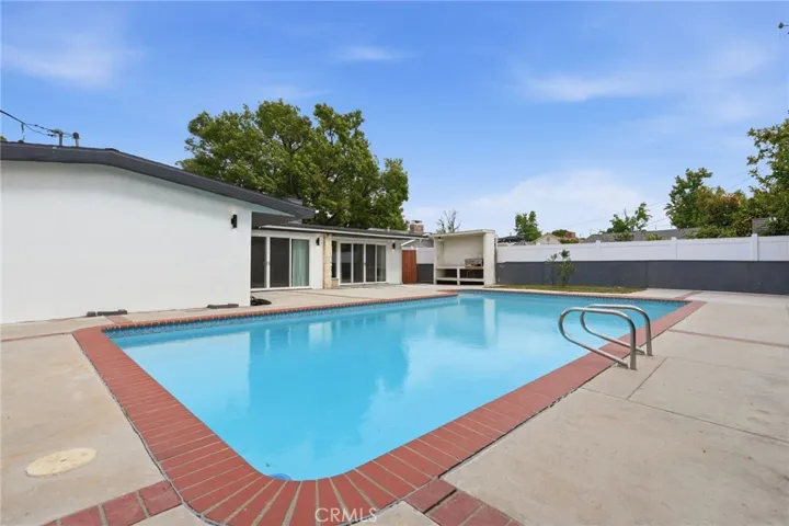 10415 Bevis Avenue, San Fernando, California 91345