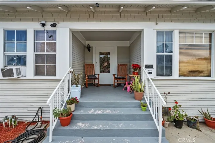 6513 Middleton, Huntington Park, California 90255