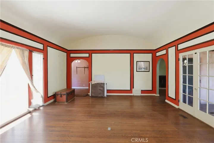 4579 University, Riverside, California 92501