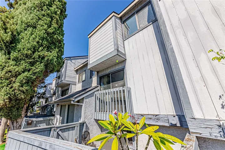 301 W Gladstone Street, Azusa, California 91702
