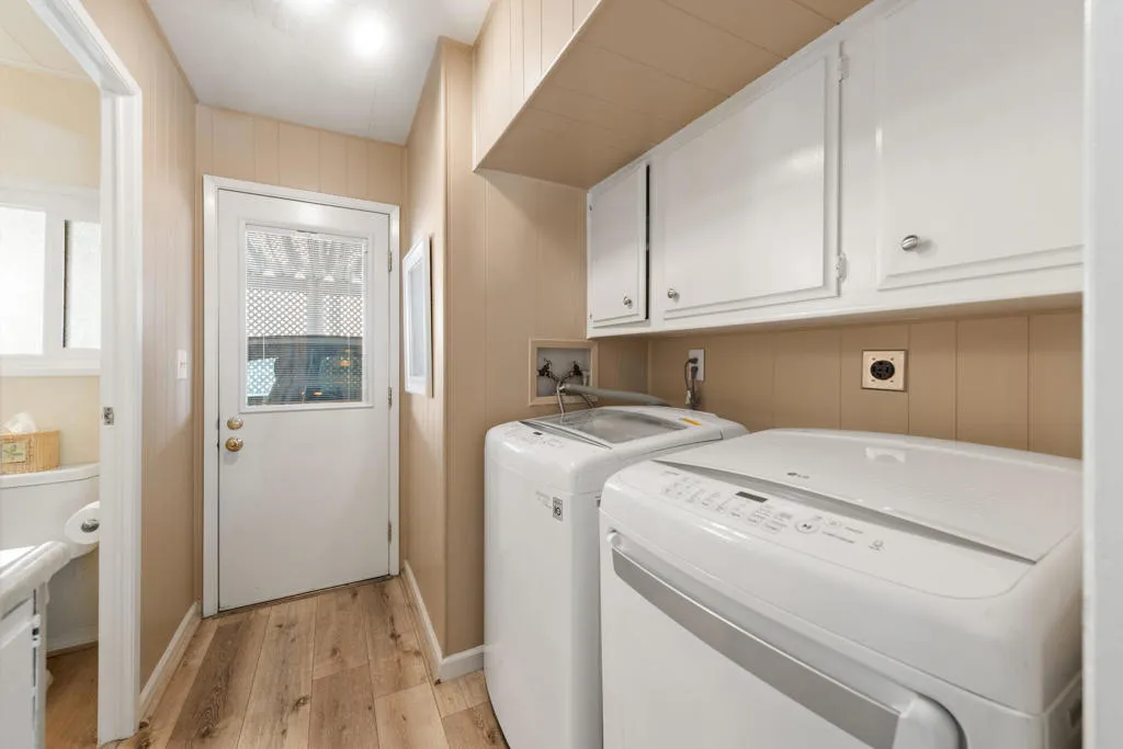 15_175_International_Blvd15_mls