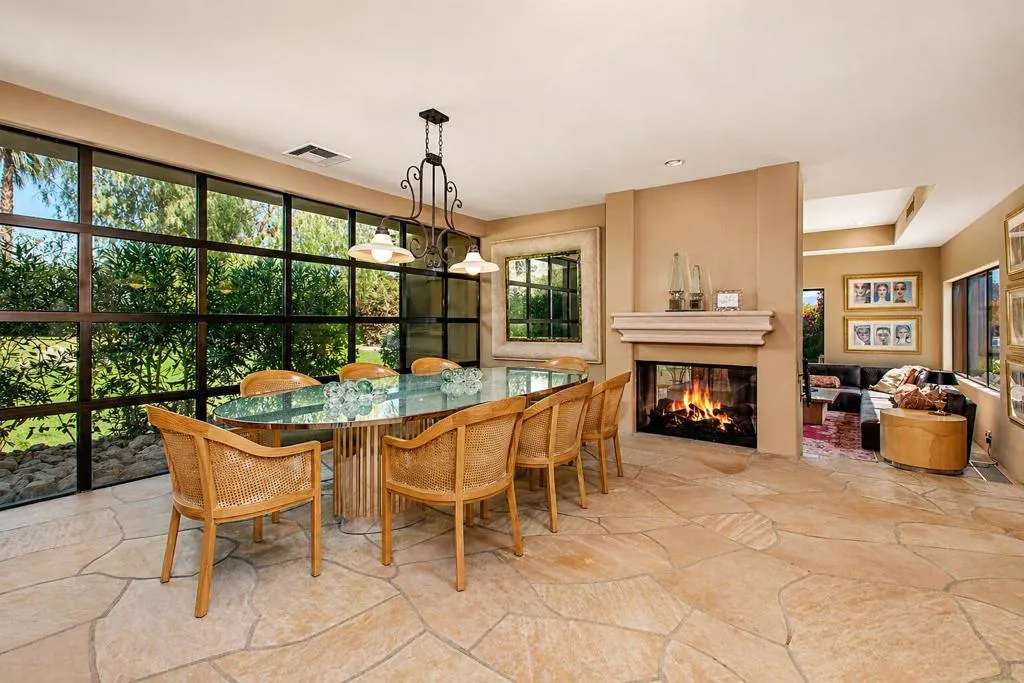 17 GMc 760-797-5197 Dining room