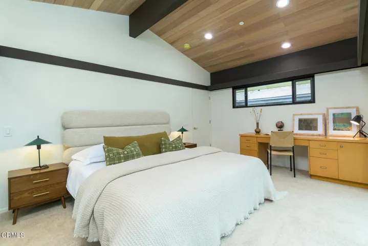 029_1724 E Loma Alta Dr_GYP-MLS
