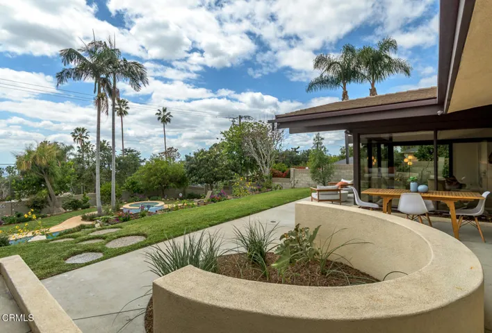 052_1724 E Loma Alta Dr_GYP-MLS