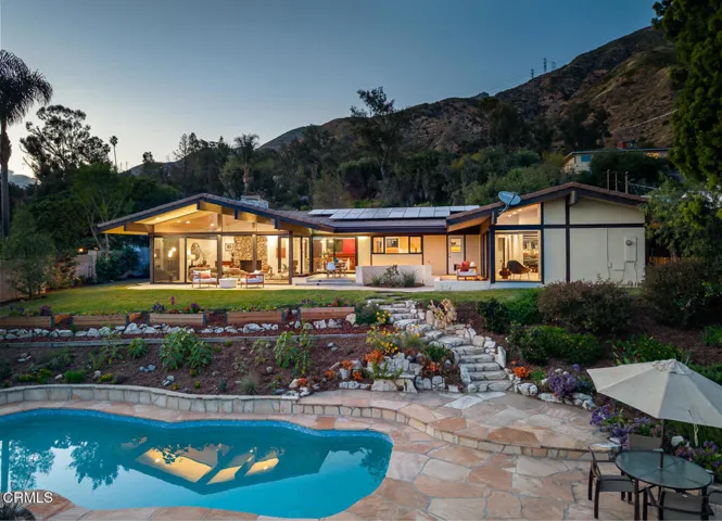 049_1724 E Loma Alta Dr_GYP-MLS