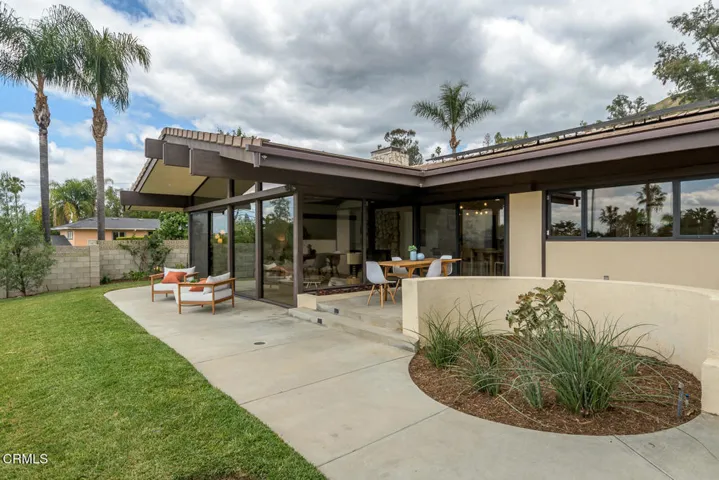 066_1724 E Loma Alta Dr_GYP-MLS