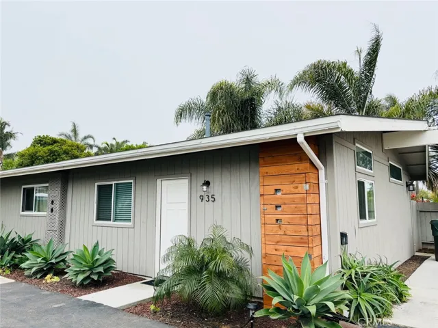 921 Regal, Encinitas, California 92024