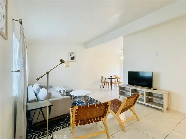 921 Regal, Encinitas, California 92024