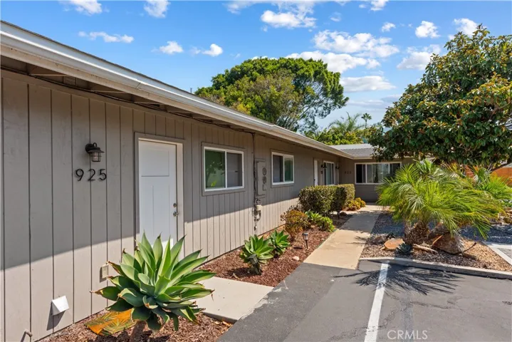 921 Regal, Encinitas, California 92024
