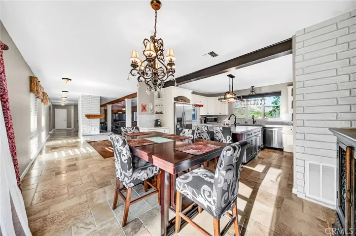 9312 Avenida Altura Bella, Cherry Valley, California 92223
