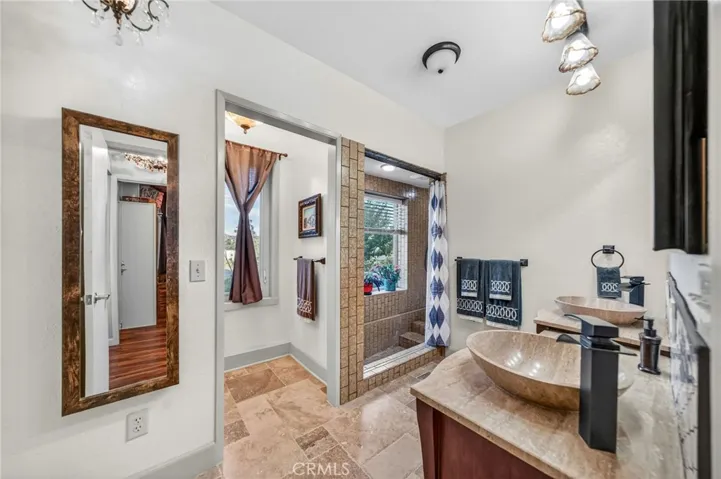 9312 Avenida Altura Bella, Cherry Valley, California 92223