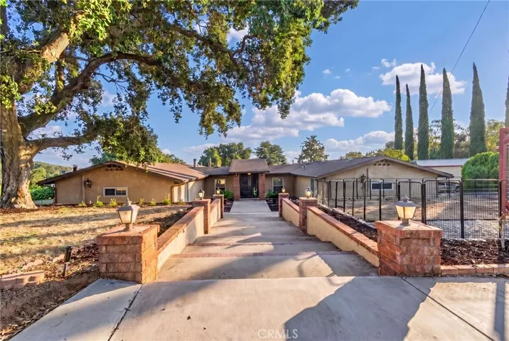 9312 Avenida Altura Bella, Cherry Valley, California 92223