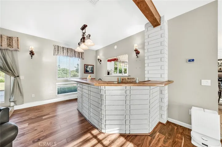 9312 Avenida Altura Bella, Cherry Valley, California 92223
