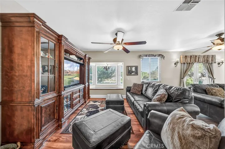 9312 Avenida Altura Bella, Cherry Valley, California 92223