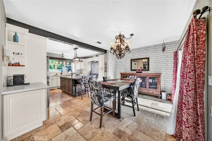 9312 Avenida Altura Bella, Cherry Valley, California 92223