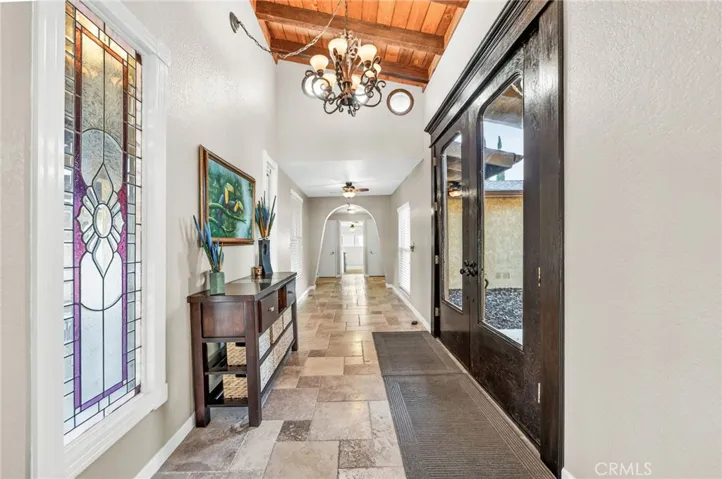 9312 Avenida Altura Bella, Cherry Valley, California 92223