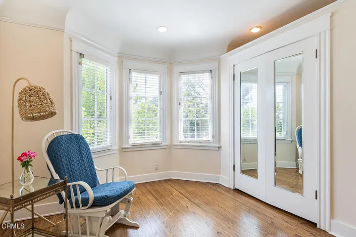 183 W Mariposa St 034-mls