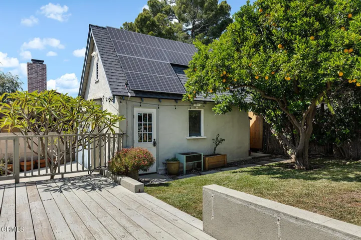 183 W Mariposa St 040-mls