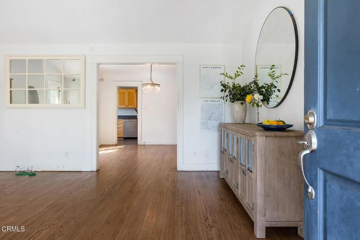 183 W Mariposa St 009-mls