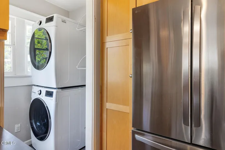 183 W Mariposa St 024-mls