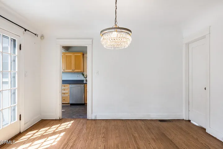 183 W Mariposa St 016-mls