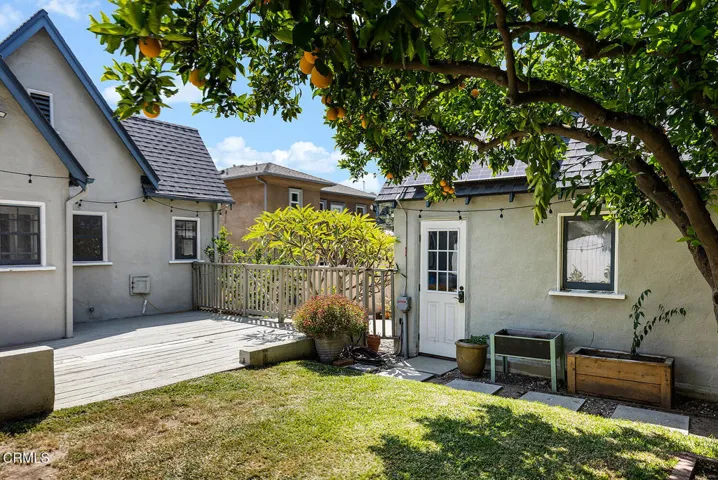 183 W Mariposa St 039-mls