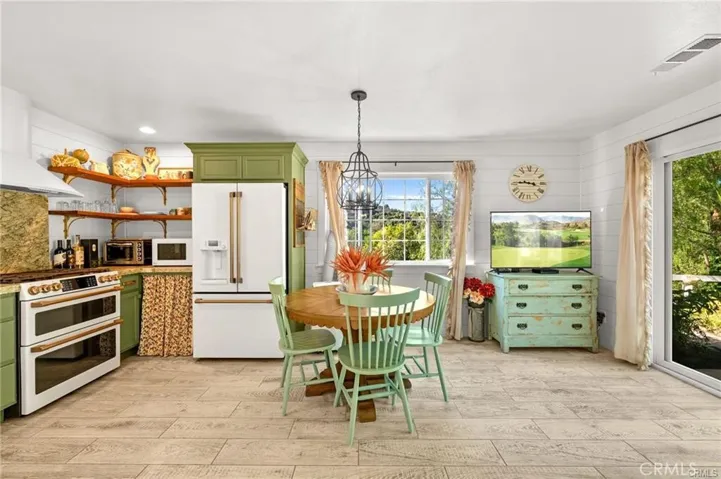 3945 Pala Mesa, Fallbrook, California 92028