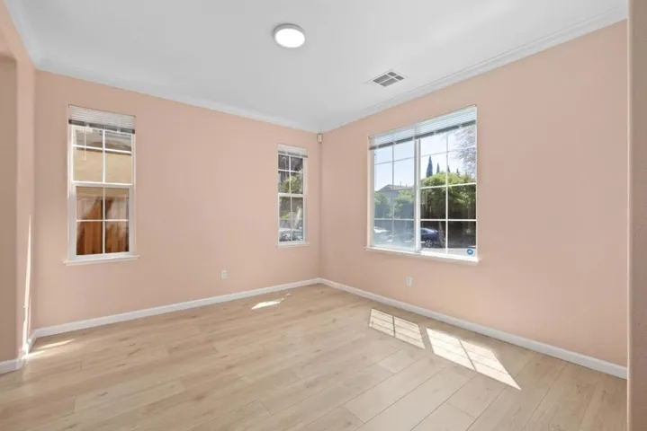 5749 Oakmont Drive, Richmond, California 94806 — photo 5