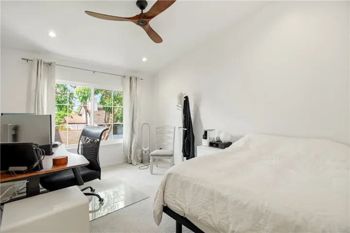14 Ash Creek Lane 93, Laguna Hills, California 92653
