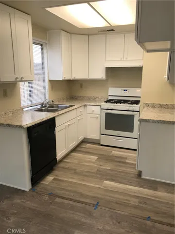 2129 Woodberry Ave 4, Hemet, California 92544
