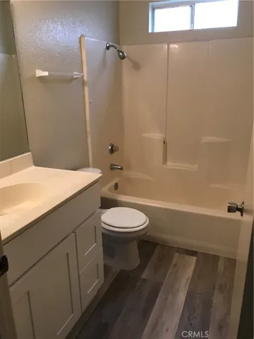 2129 Woodberry Ave 4, Hemet, California 92544