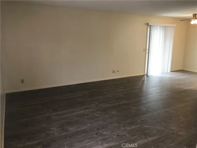 2129 Woodberry Ave 4, Hemet, California 92544