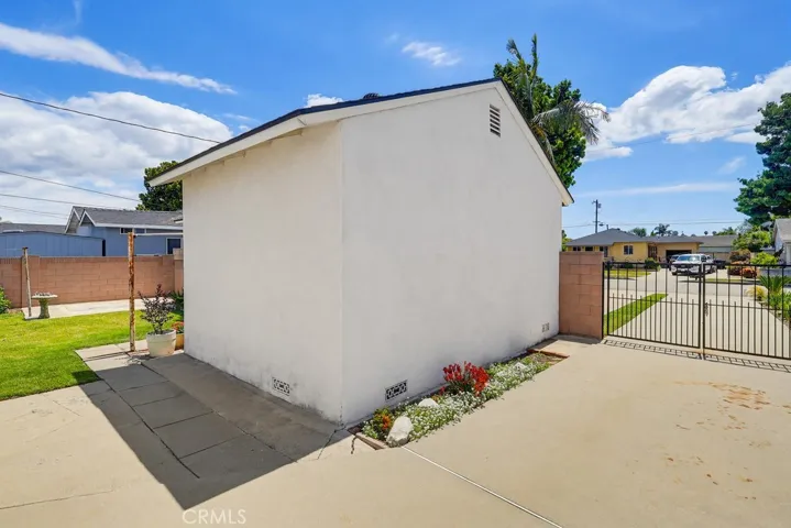 11521 Liggett, Norwalk, California 90650