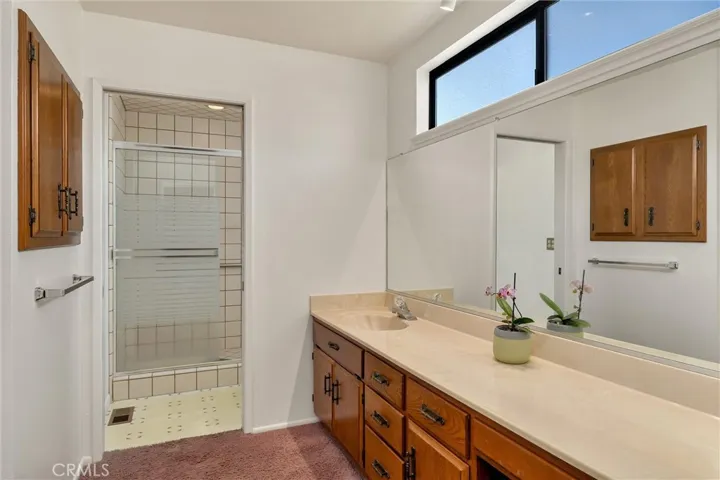 5279 Xeno, Paradise, California 95969