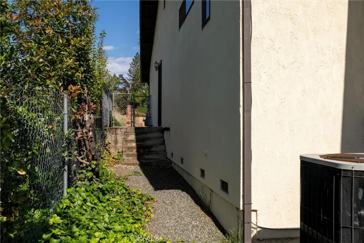 5279 Xeno, Paradise, California 95969