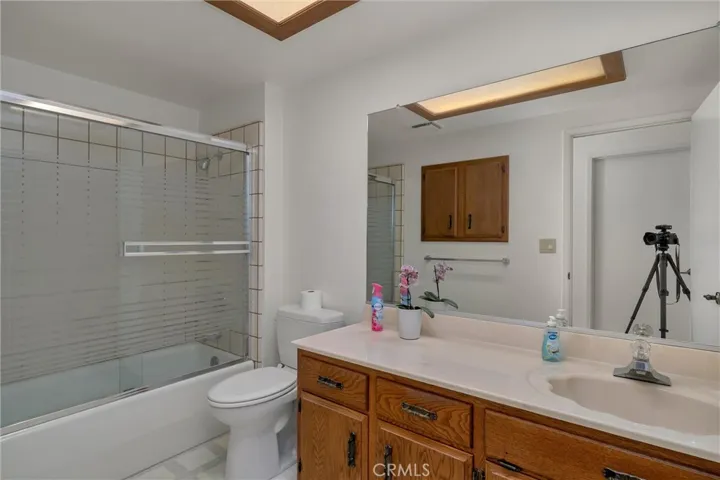 5279 Xeno, Paradise, California 95969