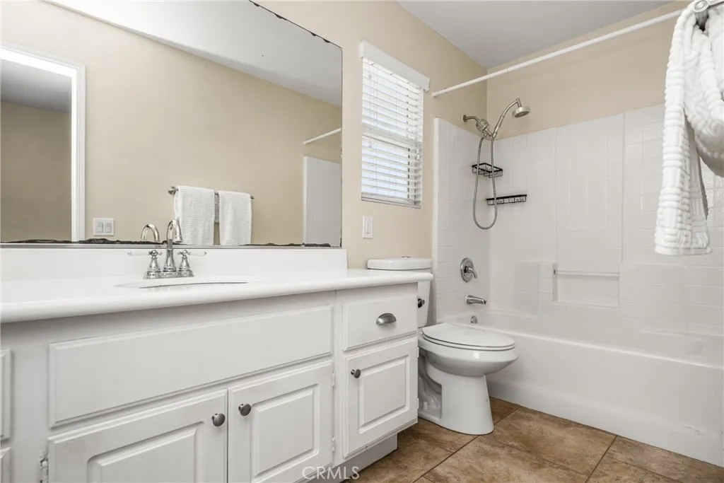 Upstairs hall bathroom - Mirror is being replaced