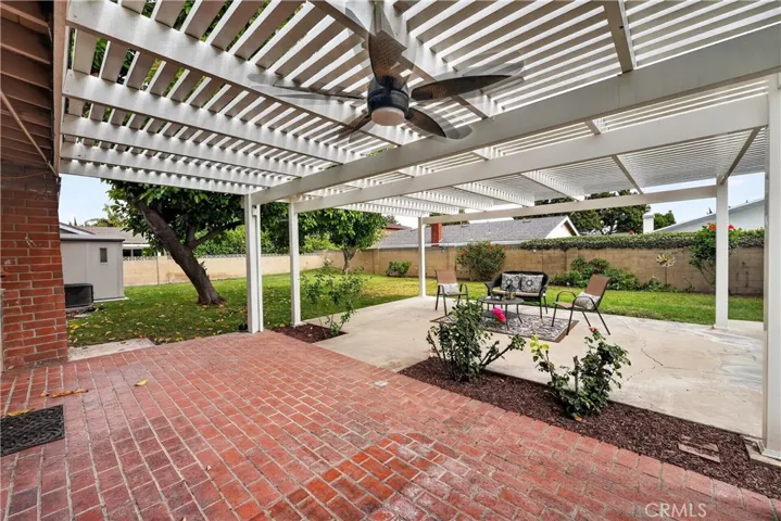 2526 E Paladin, Anaheim, California 92806